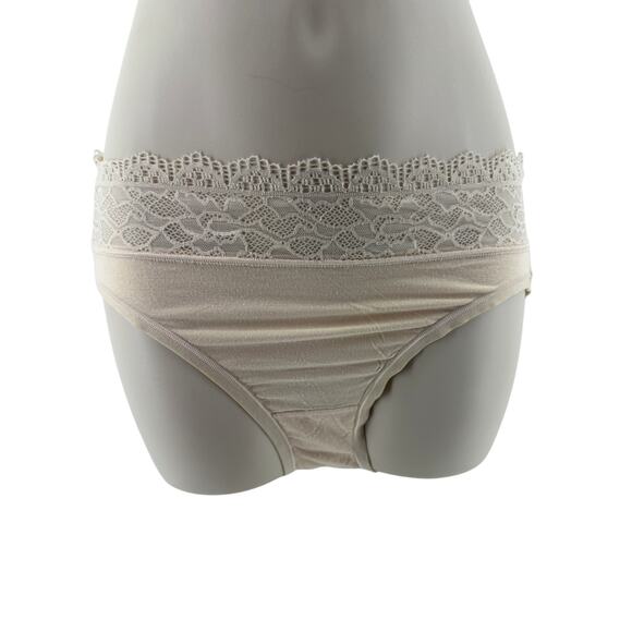 Soma Embraceable High-Leg Panty with Enchanting Lace Womens Medium - Picture 1 of 5
